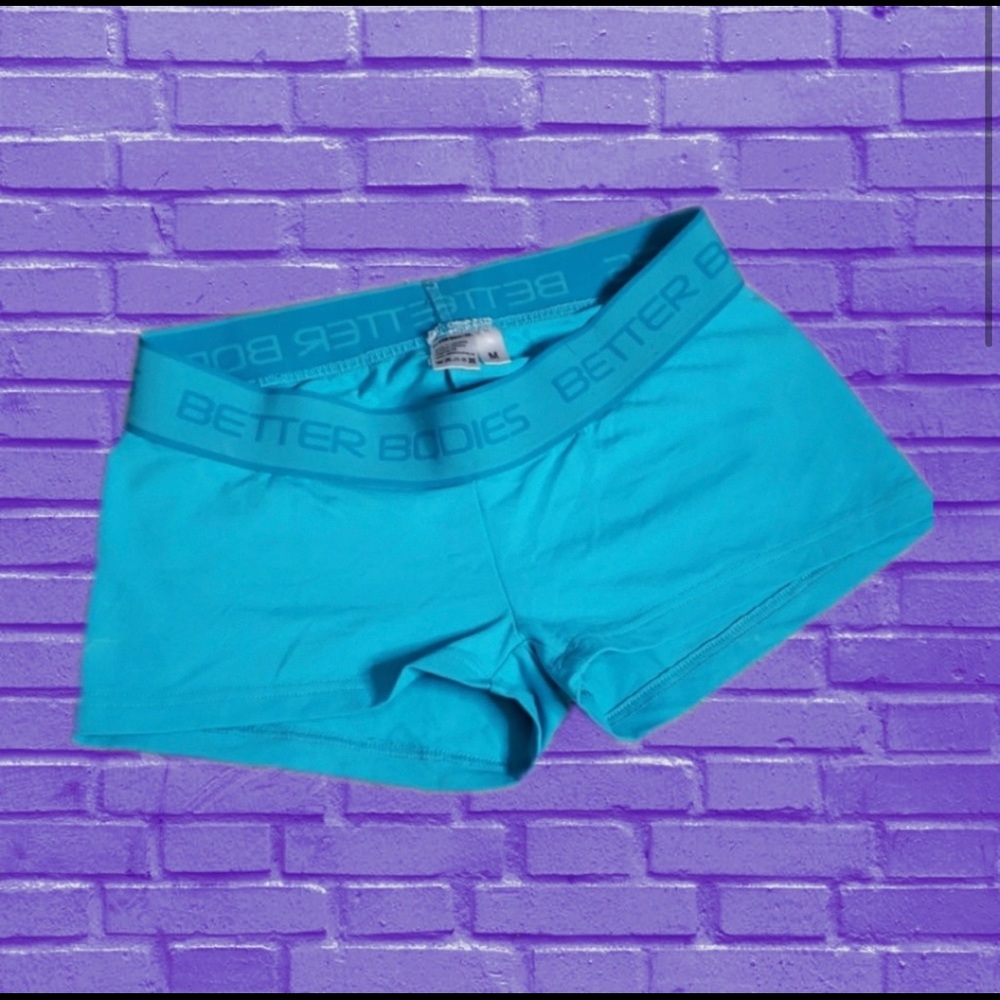 Better Bodies Shorts in Blue
